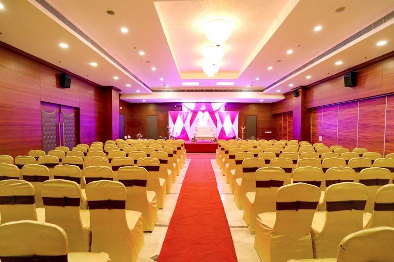 Sivaraj Holiday Inn Pvt Ltd | Luxury Stay in the Heart of Salem