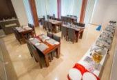 Hotel BlueMoon: Elegant Stays, Memorable Days