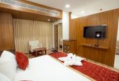 Hotel BlueMoon: Elegant Stays, Memorable Days