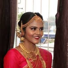 Sri Maha Makeup Studio