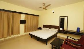 Triveni Tourist Home – A Trusted Stay in the Heart of Kanyakumari 🛕🌅