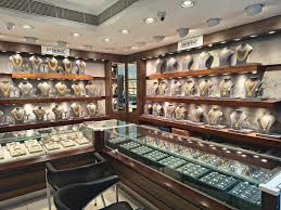 Kalyan Jewellers showroom in Chengalpattu: