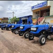 Podhigai Motors – Mahindra Tractor Dealer in Tirunelveli