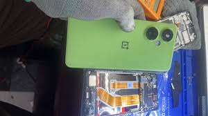 Gadgetic Mobiles and Laptops