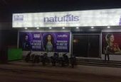 Naturals Salon – Your Destination for Premium Hair & Beauty Services