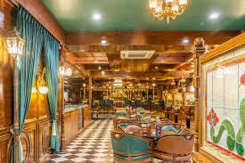 10 Downing Street – Coimbatore’s British-Style Pub & Lounge