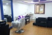 Gnatural Women Beauty & Makeup Studio – Redefining Elegance in Salem