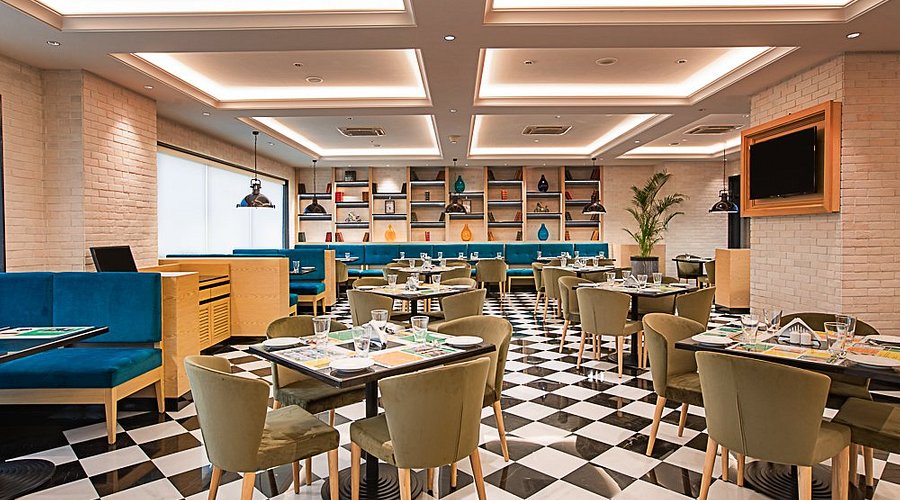 Citrus Cafe (Lemon Tree Hotel)