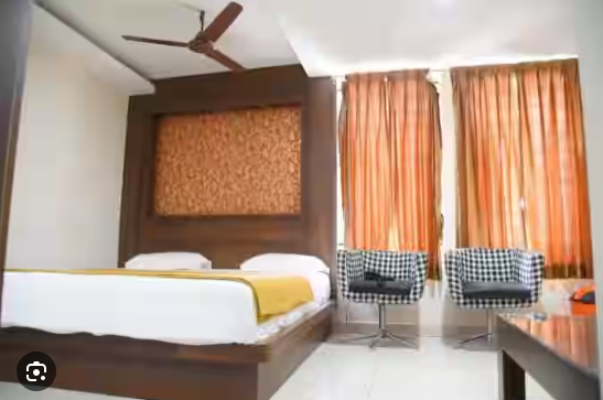 hotel gowri shankar