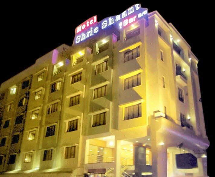 Hotel Vasantham – Affordable Comfort in the Heart of Salem