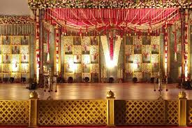 S R Decors
