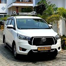 Ride Smart with SRT Cabs – Madurai’s Trusted Taxi Service