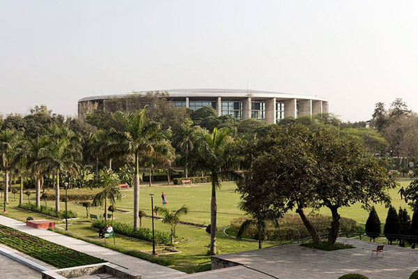 Dr. Syama Prasad Mookerjee Swimming Pool Complex – Olympic-Grade Aquatic Facility in New Delhi