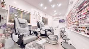 Mina’s Zara Beauty Salon & Spa – Your One-Stop Destination for Glamour in Puducherry!