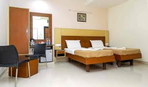 Hotel Sarvainn – Yanam, Puducherry | Comfort, Class & Coastal Hospitality Under One Roof
