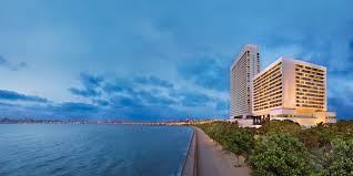 The Oberoi Mumbai – Luxe Seafront Grandeur at Nariman Point