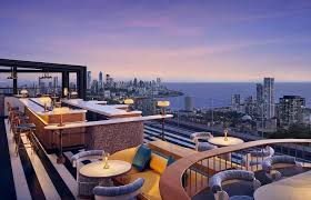 Four Seasons Hotel Mumbai – Sky‑High Luxury & Seafront Elegance in Worli