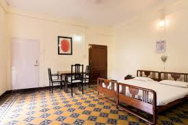Bentley Hotel Churchgate – Chic Heritage Stay on Marine Drive