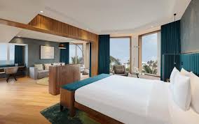 Novotel Mumbai Juhu Beach – Beachfront Comfort & Chic City Escape