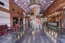 Hotel Oriental Towers: Historic Thanjavur’s Landmark Stay with Modern Perks!
