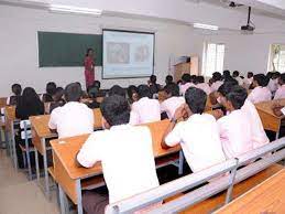 Shape Your Future with Sarah Tucker College – Premier Women’s College