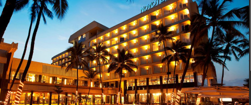 Novotel Mumbai Juhu Beach – Beachfront Comfort & Chic City Escape