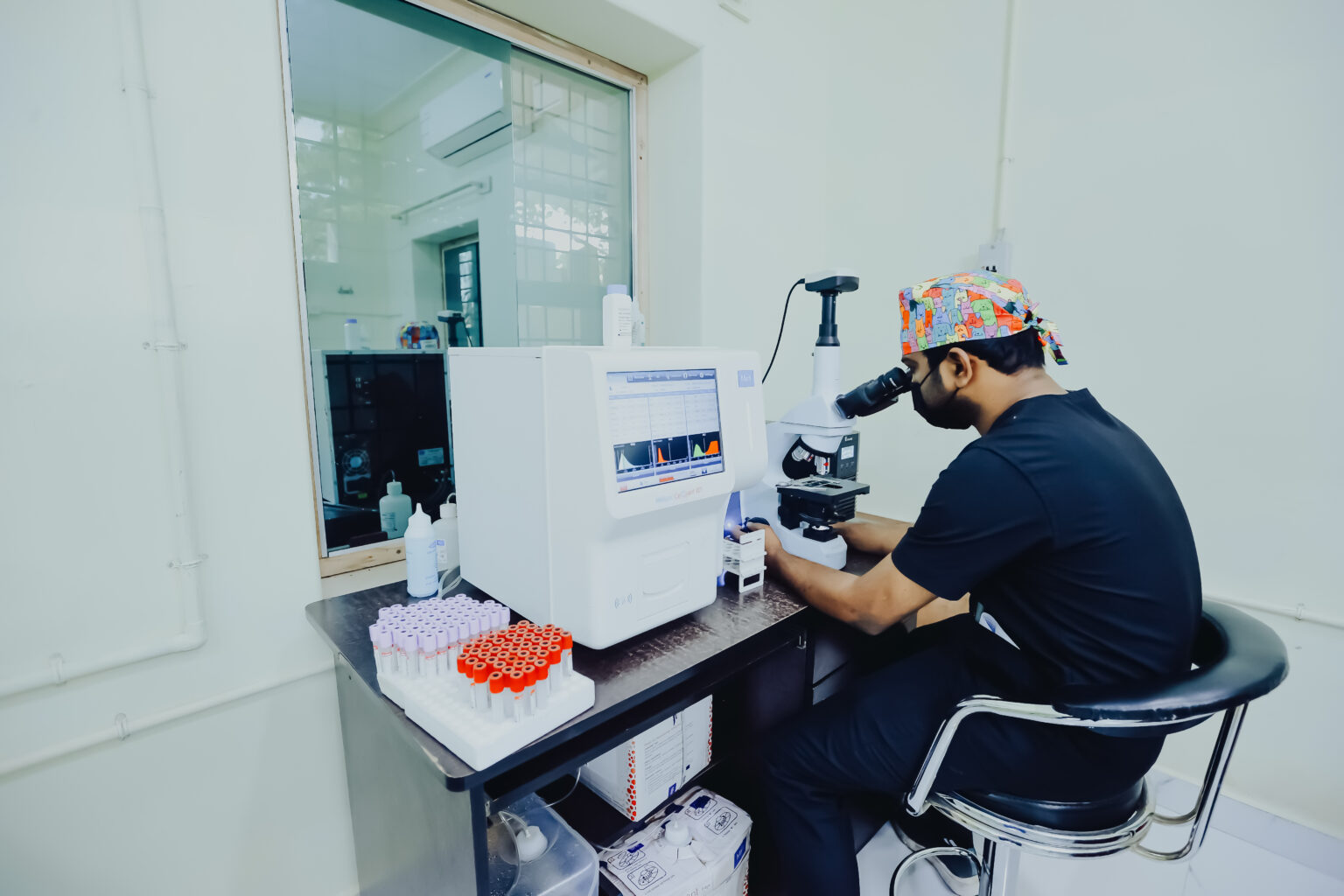 FUR & FEATHER PET CLINIC