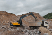 Hyundai R210E Excavator – Hydraulic Excavator for Construction